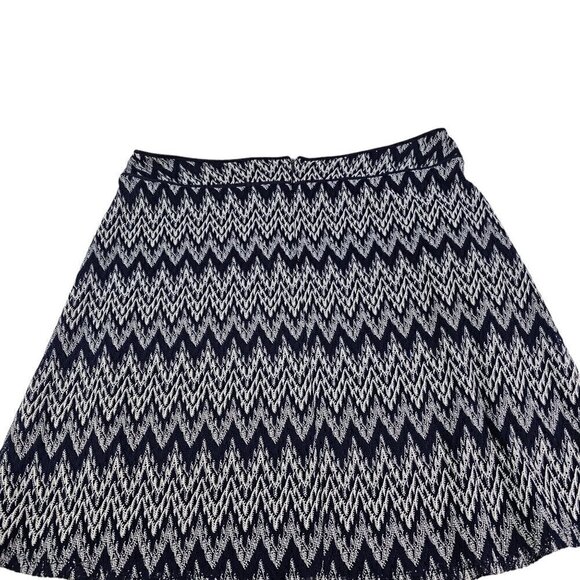 Cato Women’s Blue Slip Lined Chevron Pattern A-Line Skirt Size 18W - Picture 5 of 14